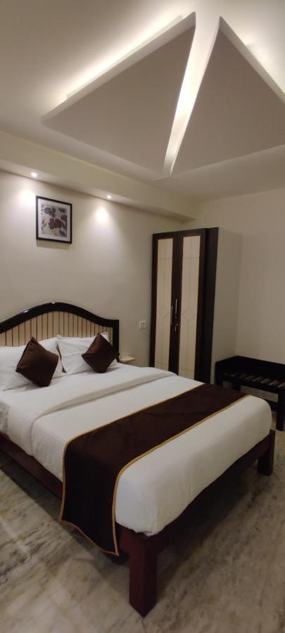 Rmc travellers inn Chennai Extérieur photo