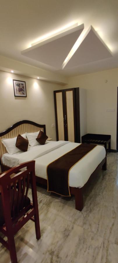 Rmc travellers inn Chennai Extérieur photo