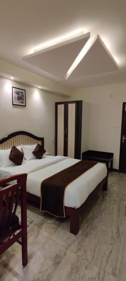 Rmc travellers inn Chennai Extérieur photo
