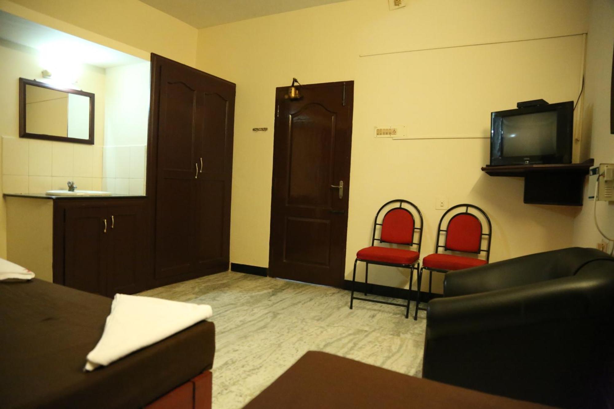 Rmc travellers inn Chennai Chambre photo