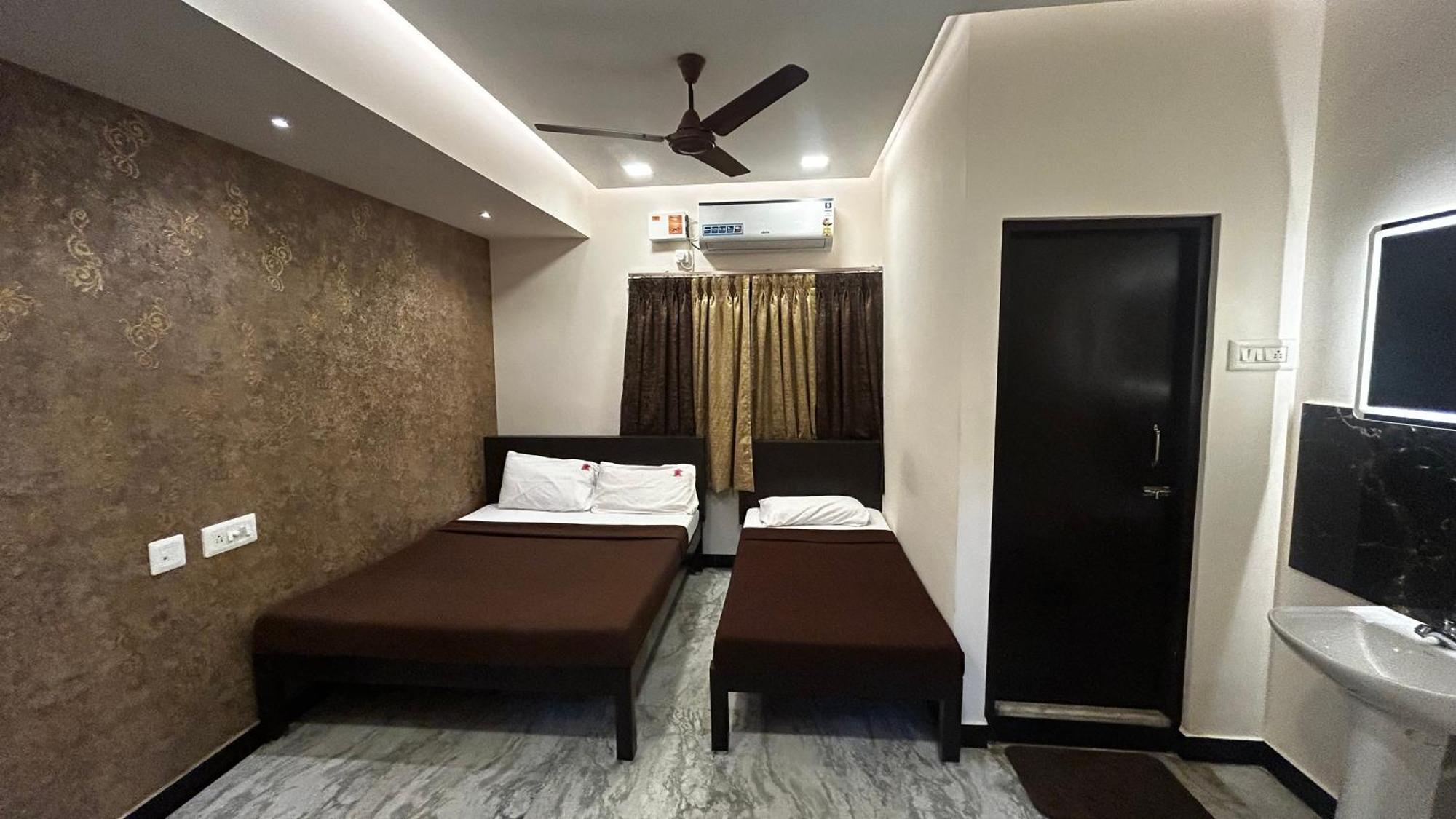 Rmc travellers inn Chennai Extérieur photo
