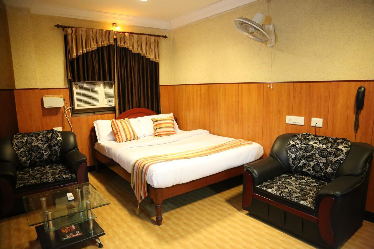 Rmc travellers inn Chennai Extérieur photo